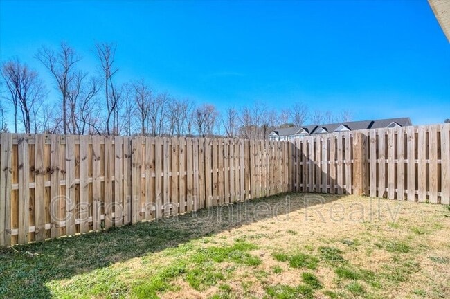 Building Photo - 5359 Nikki Way