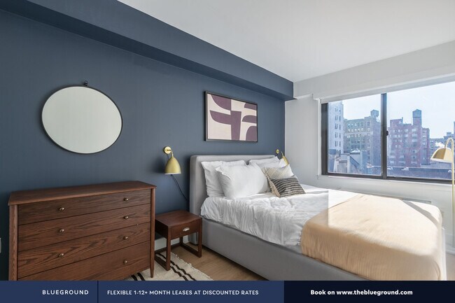 Building Photo - The Chelsea, 160 W 24th St