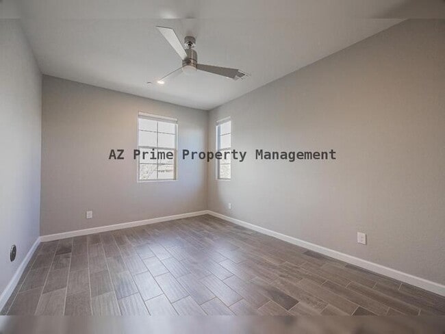 Building Photo - 10046 E Bell Rd