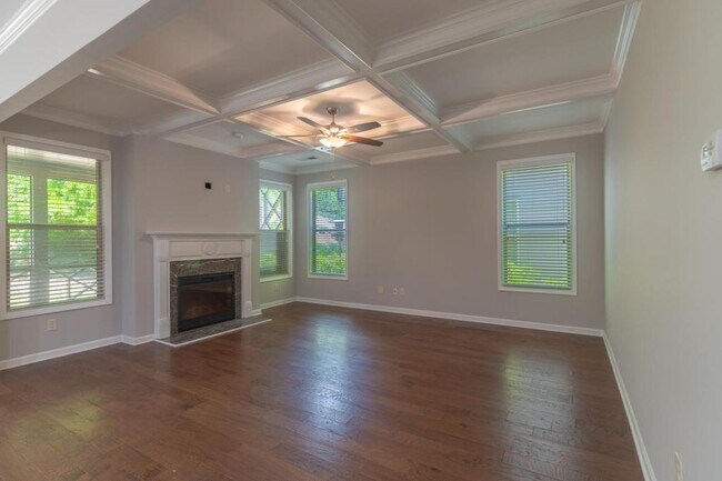 Building Photo - 5046 Apple Grove Rd NE