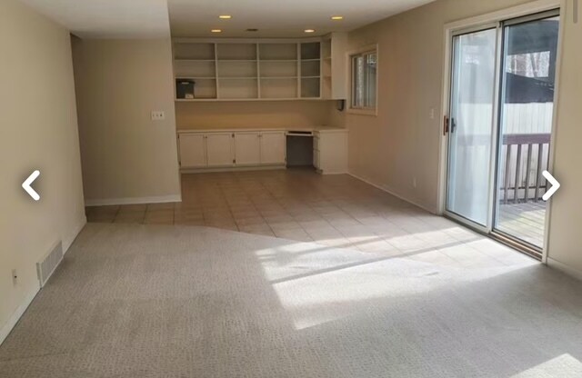 Building Photo - 2036 Breeze Dr