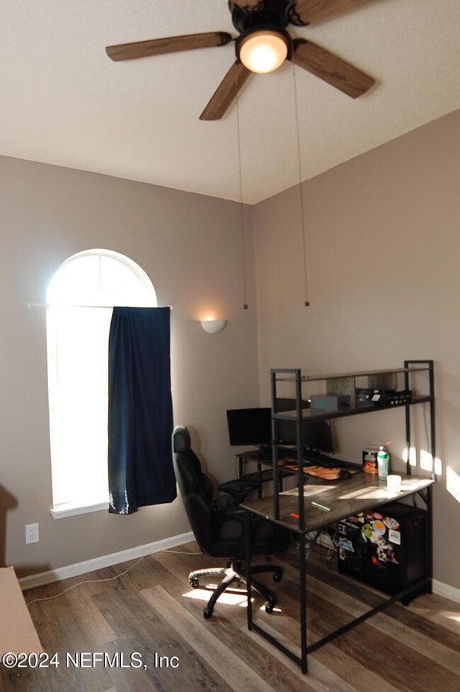 Building Photo - 3256 Fox Squirrel Dr