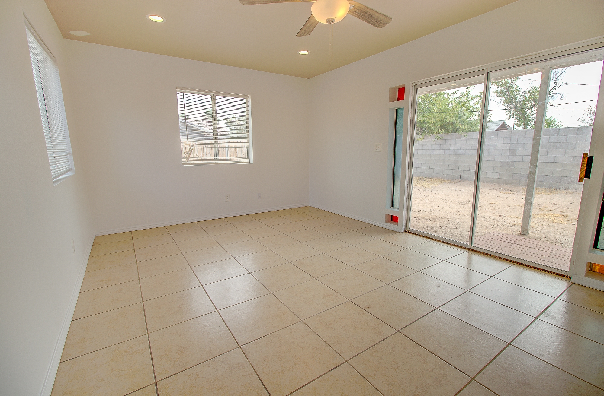 MASTER BEDROOM - 1130 E 6th St