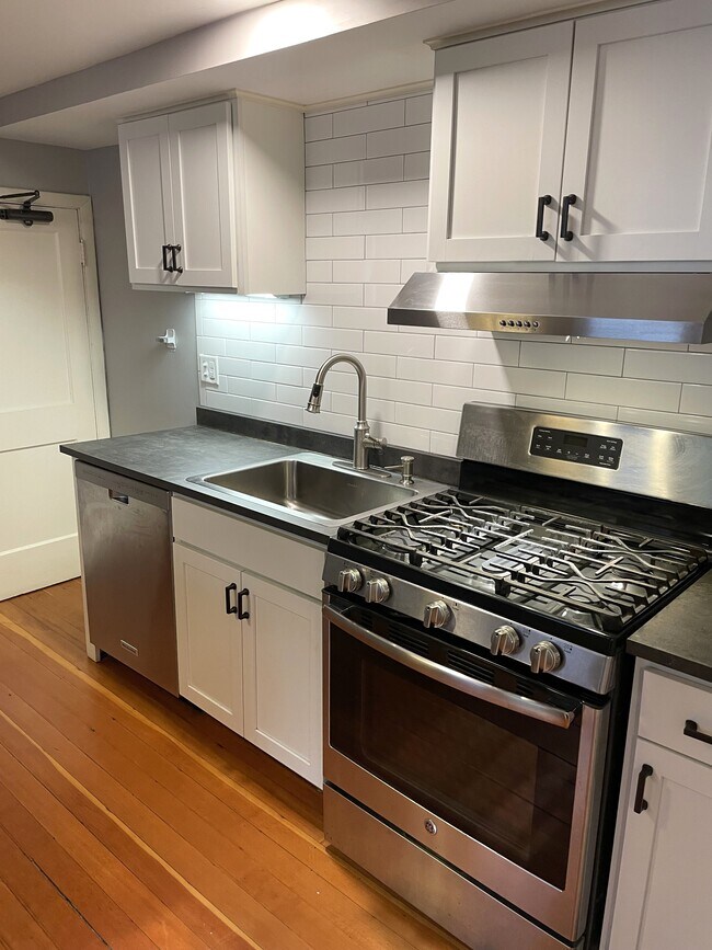 Floorplan - 1899 Selby Avenue