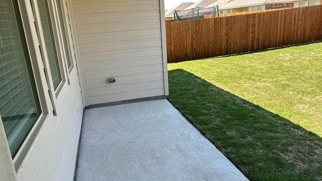 Building Photo - 5010 Winterberry Dr