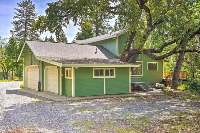 Building Photo - 3095 Braden Rd