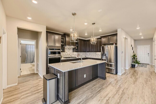 Building Photo - 13528 Tree Sparrow Ln