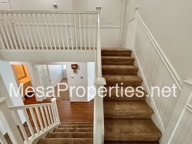 Building Photo - 14027 Silver Creek Way