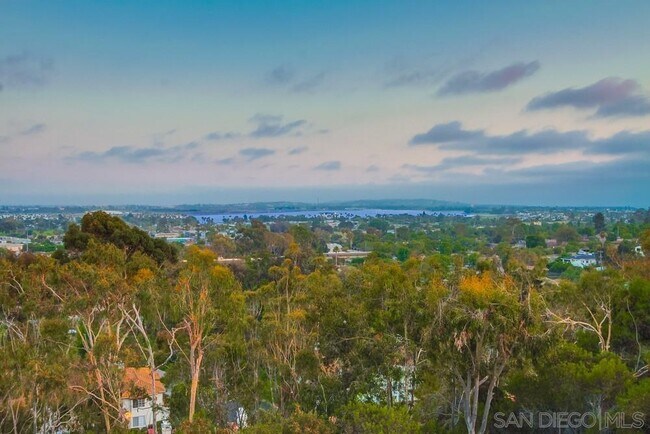 Building Photo - 4957 Pacifica Dr