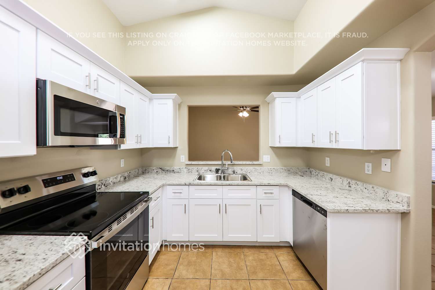 Building Photo - 13147 W Saguaro Ln