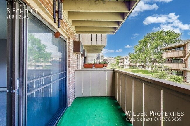 Building Photo - 8 Echo Ct