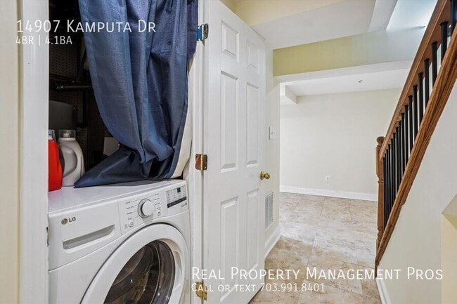Building Photo - 14907 Kamputa Dr