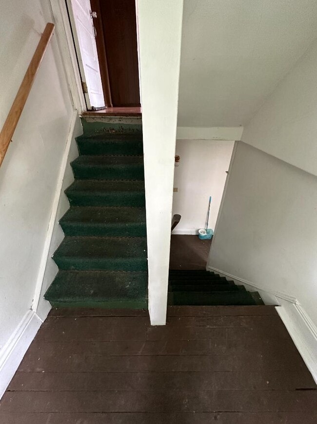 Building Photo - 213 Fletcher Ave