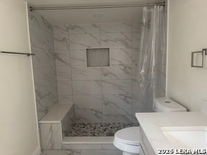 Building Photo - 631 E Mistletoe