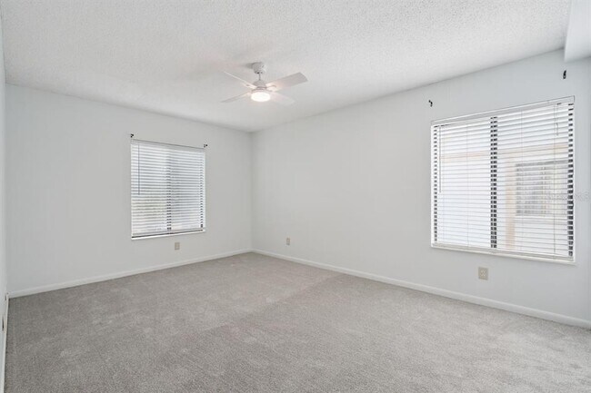 Building Photo - 8215 Sun Spring Cir