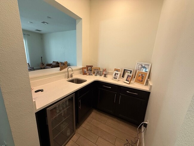 Building Photo - 7 bedroom/6 bath Dr. Phillips Home