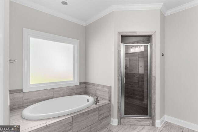 Building Photo - 1000 McInteer Cir