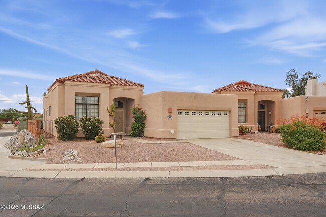 Building Photo - 1342 W Hopbush Way