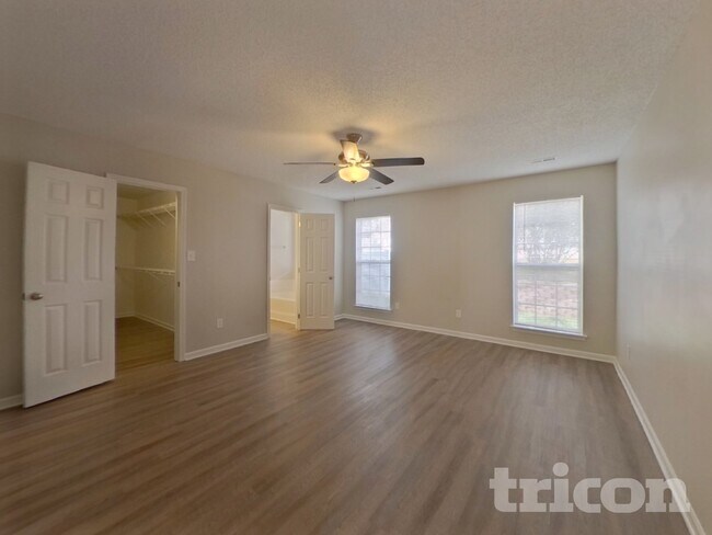 Building Photo - 9629 Green Apple Dr