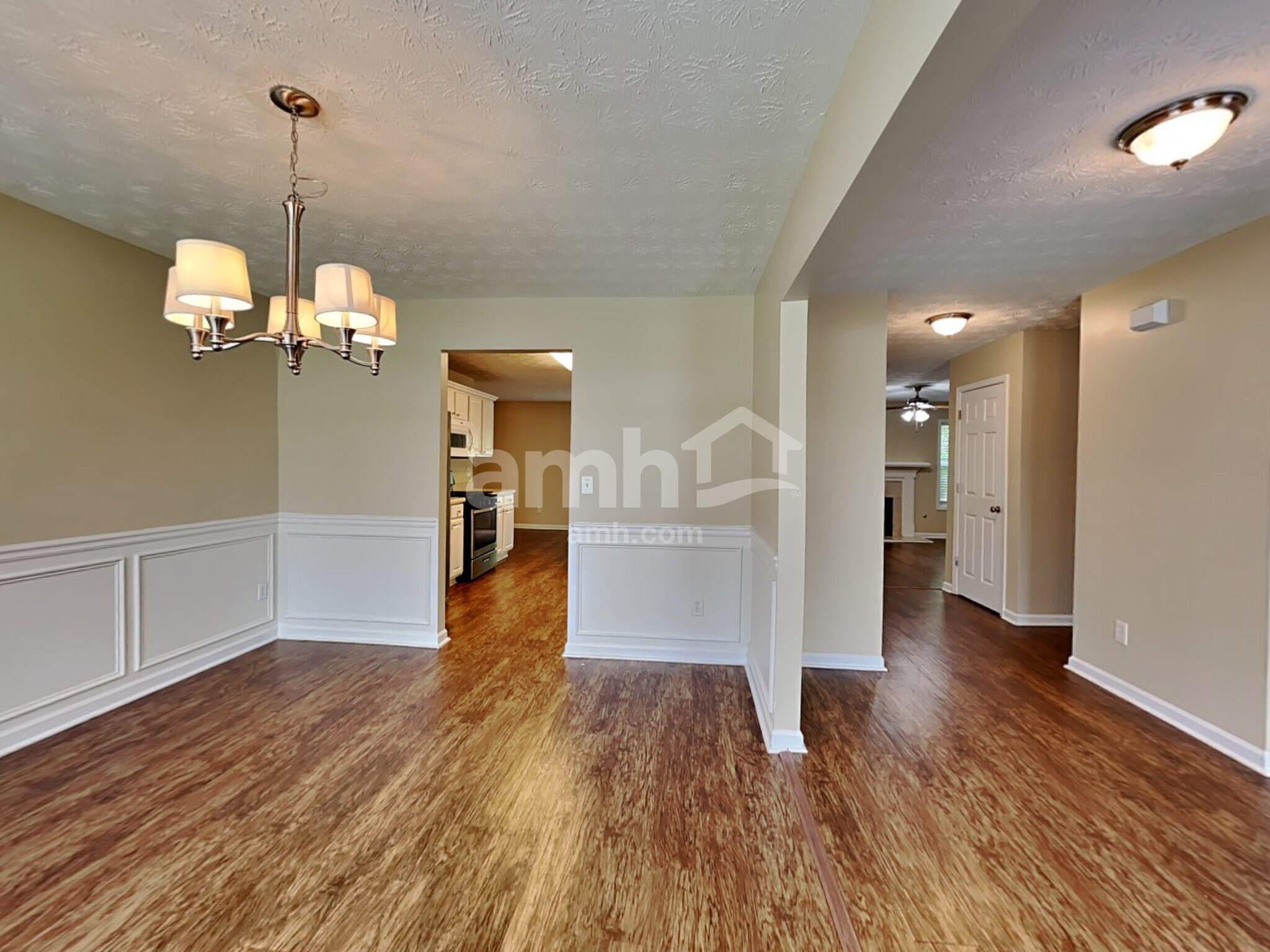 Building Photo - 2855 Wadley Ln