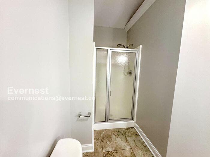 Building Photo - 5808 Colony Ln