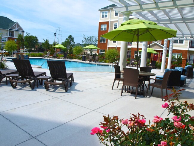 Building Photo - B4 | 2 Bed 2 Bath | 1276 sf