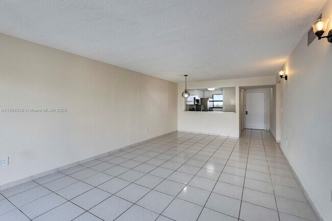 Building Photo - 10290 NW 9th St Cir