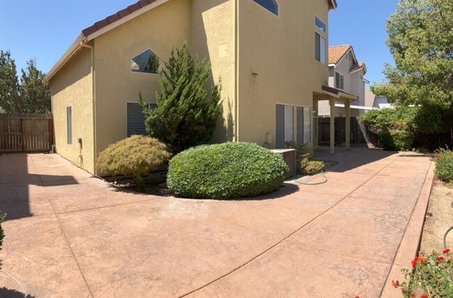 Building Photo - 3625 Jarena Dr