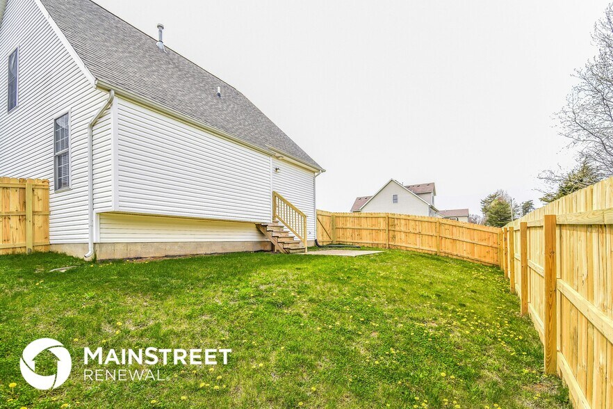 Building Photo - 213 Tex Ave