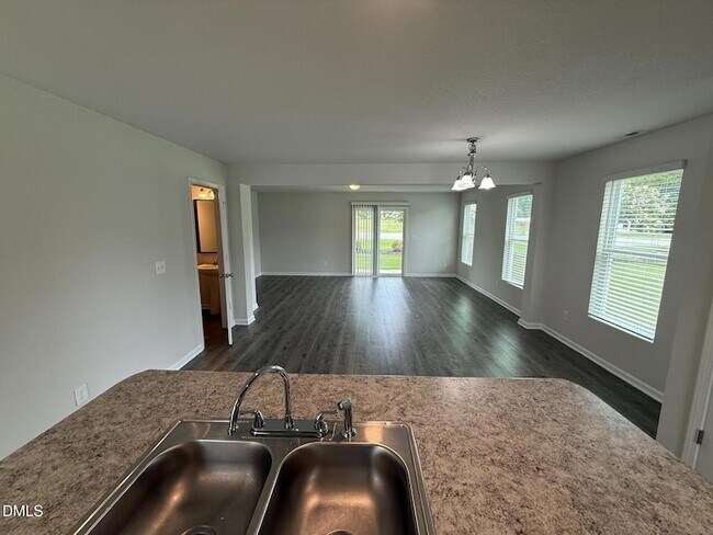 Building Photo - 2097 Wiggins Village Dr