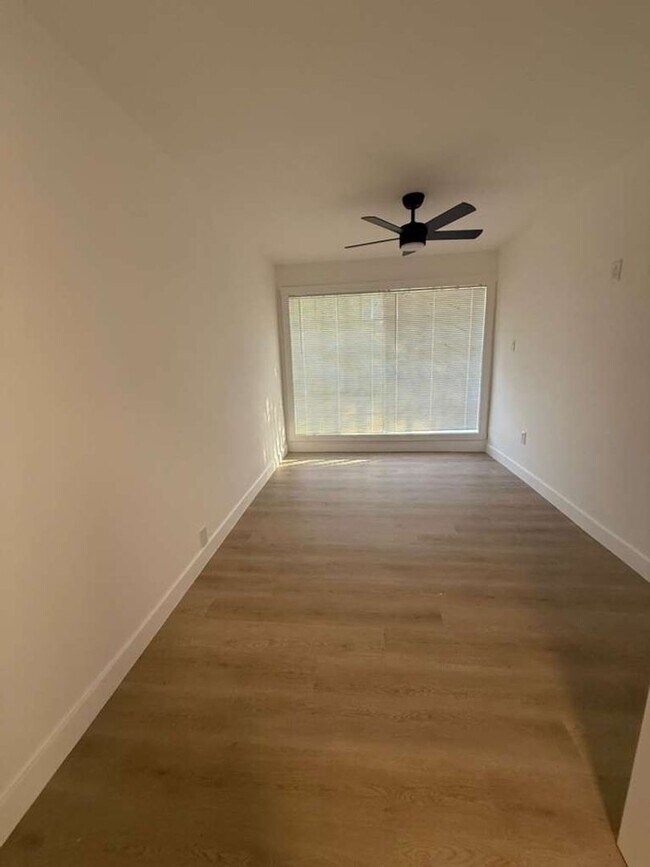 Building Photo - BEAUTIFUL HOME IN HOUSTON. MOVE IN READY!.