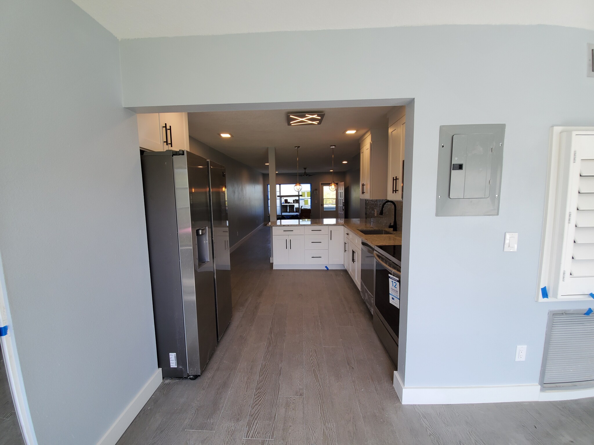 Sunroom access to /from kitchen - 2471 Sumatran Way