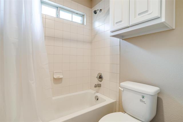 Building Photo - 9836 Amaranth Dr