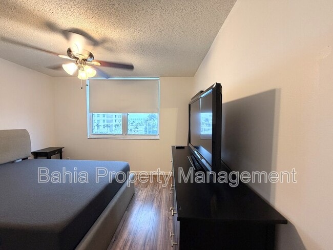 Building Photo - 770 Claughton Island Dr