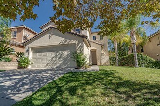 Building Photo - COMING SOON! 3 Bedroom Home for Rent in Santa Clarita!