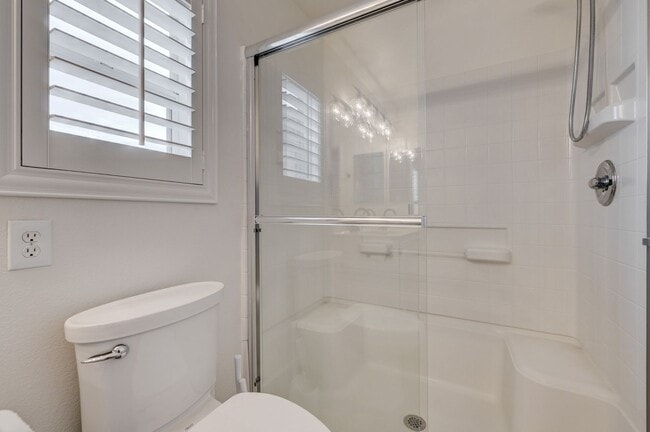 Building Photo - Beautiful Two Story Home Ready for Immediate Move-In