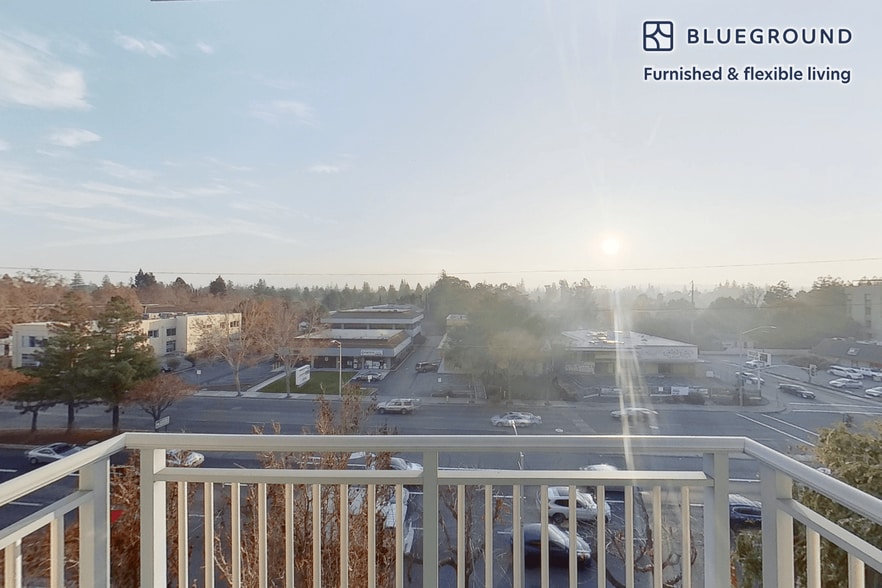 Building Photo - 2400 W El Camino Real