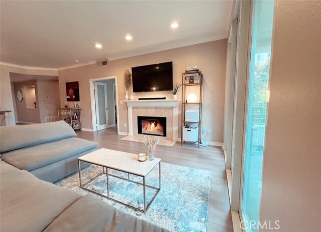 Building Photo - 2233 Martin