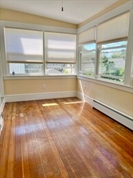 Building Photo - 15 Century St