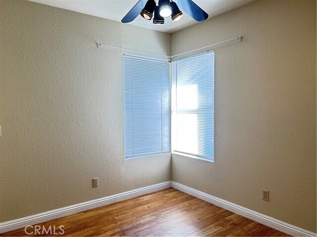 Building Photo - 567 Springbrook N