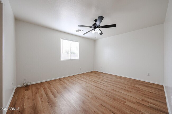 Building Photo - 25025 W Dove Mesa Dr