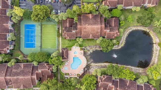 Building Photo - 8851 Wiles Rd