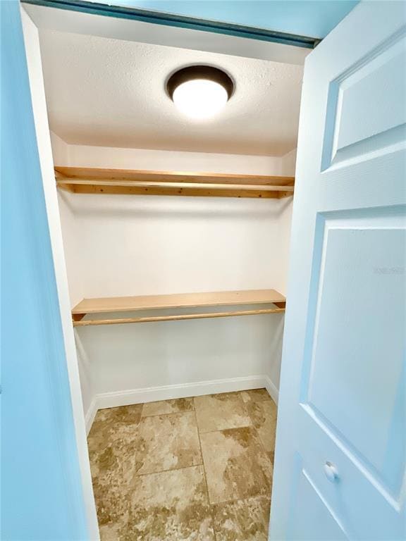 Building Photo - 4233 Belle Isle Ct