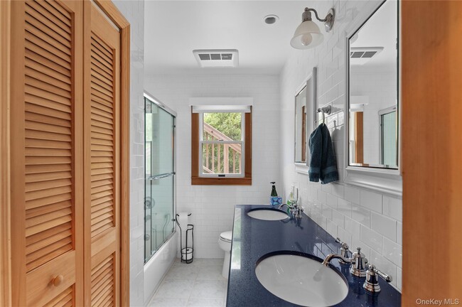 Building Photo - 33 Schooner Walk