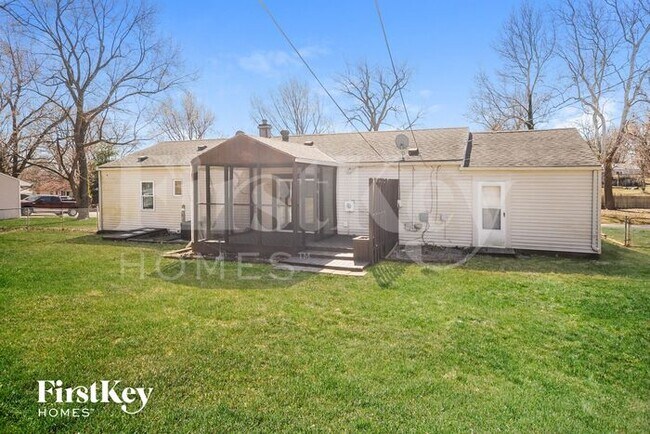 Building Photo - 9500 E 69th St