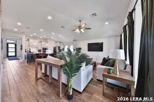 Building Photo - 1829 Gyst Rd