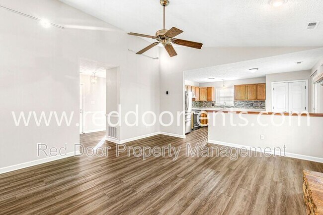 Building Photo - 7610 Chris Anne Dr