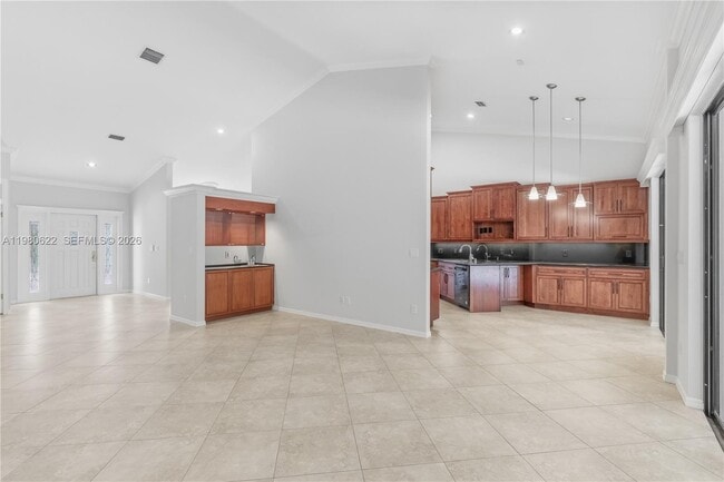 Building Photo - 11028 SW 77th Ct Cir