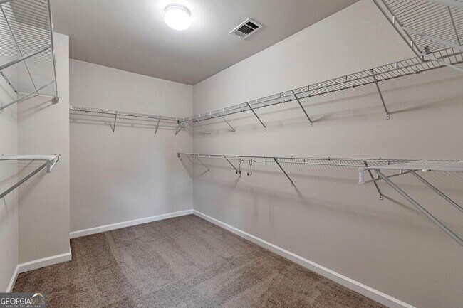 Building Photo - 2270 Cahaba Ct