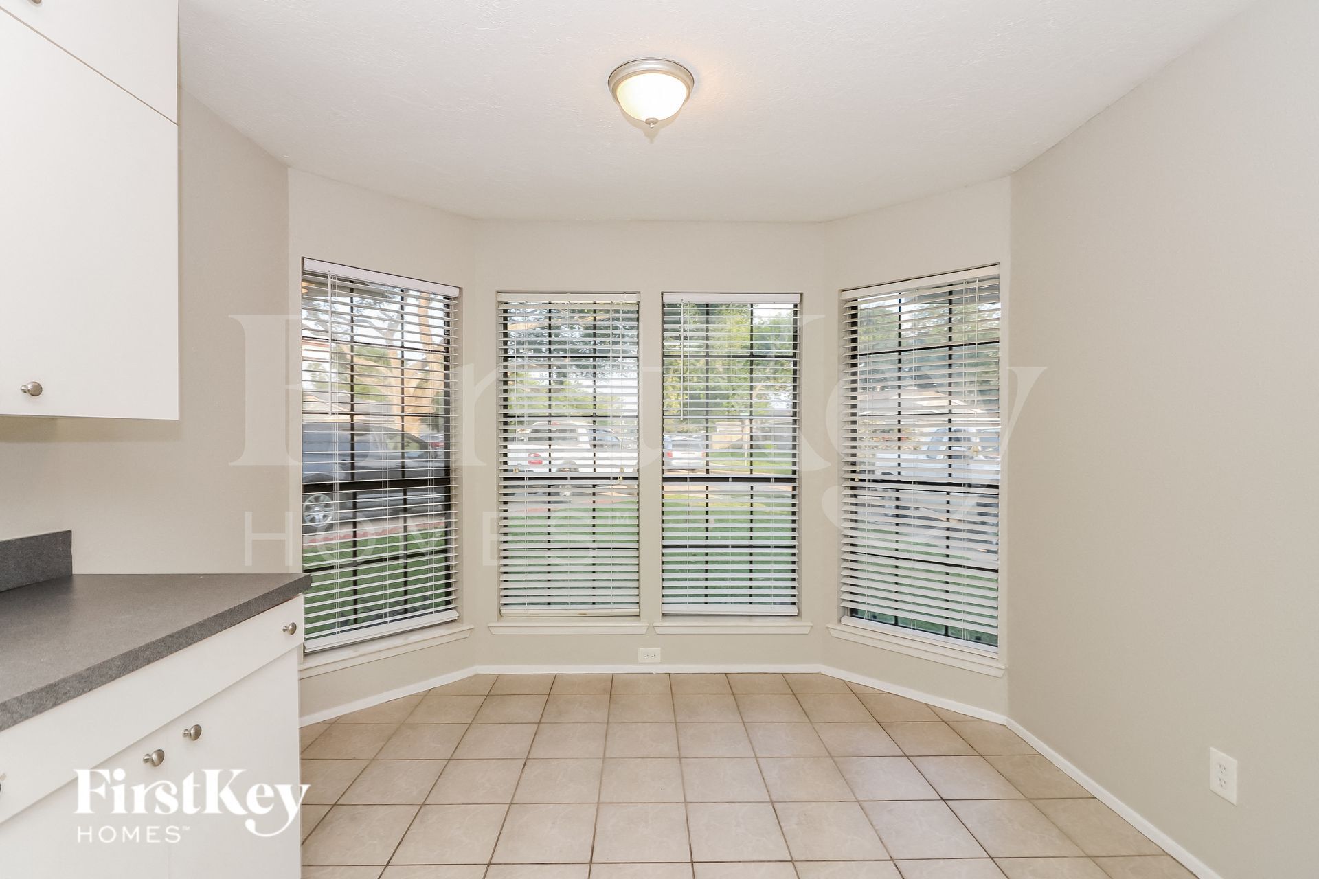 Building Photo - 6723 Valerian Ln